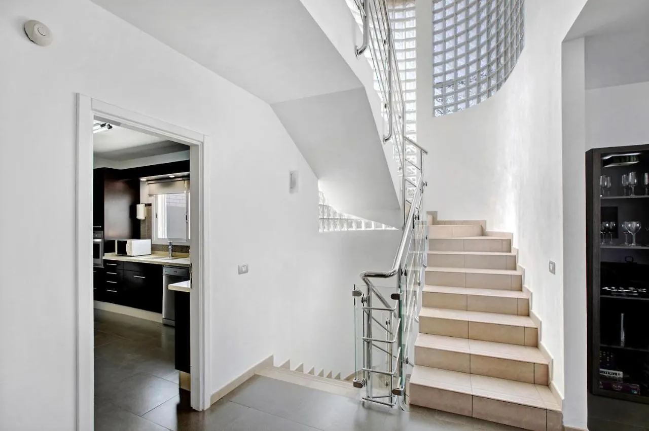 Villa Sol أذيخي 0*,